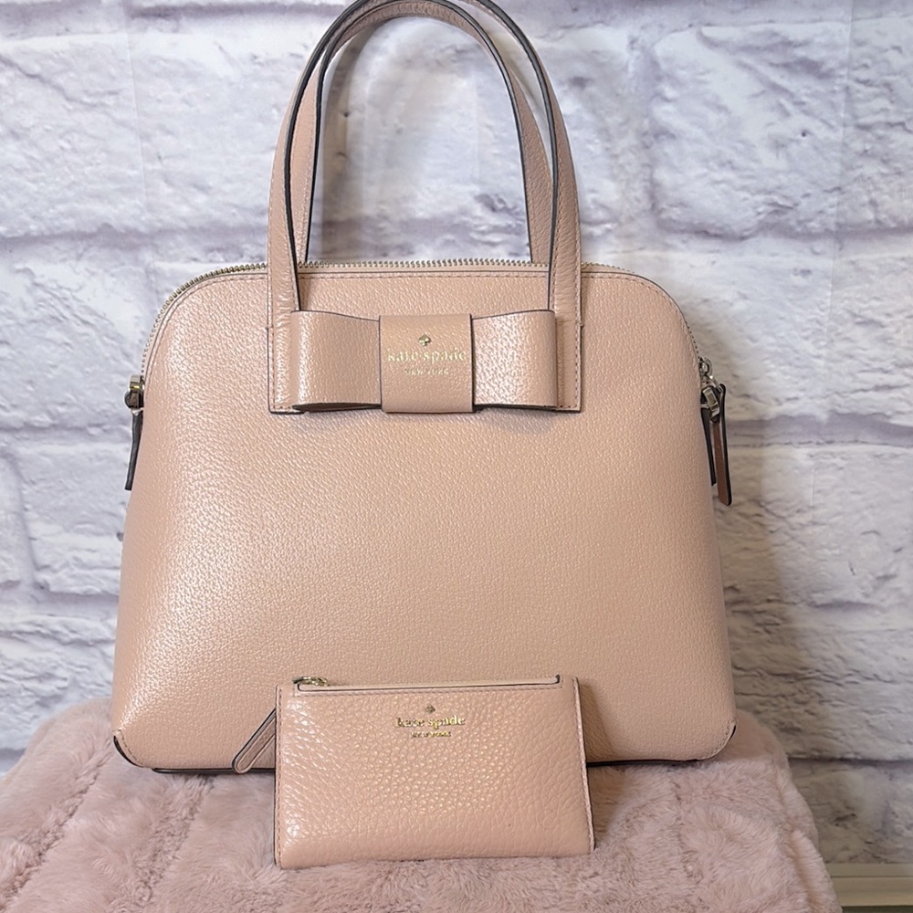 Kate Spade baby pink Satchel with Bow Detail and matching wallet missing strap